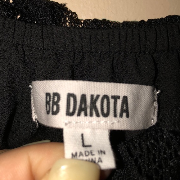 BB Dakota Black Off the Shoulder Romper - Picture 4 of 4